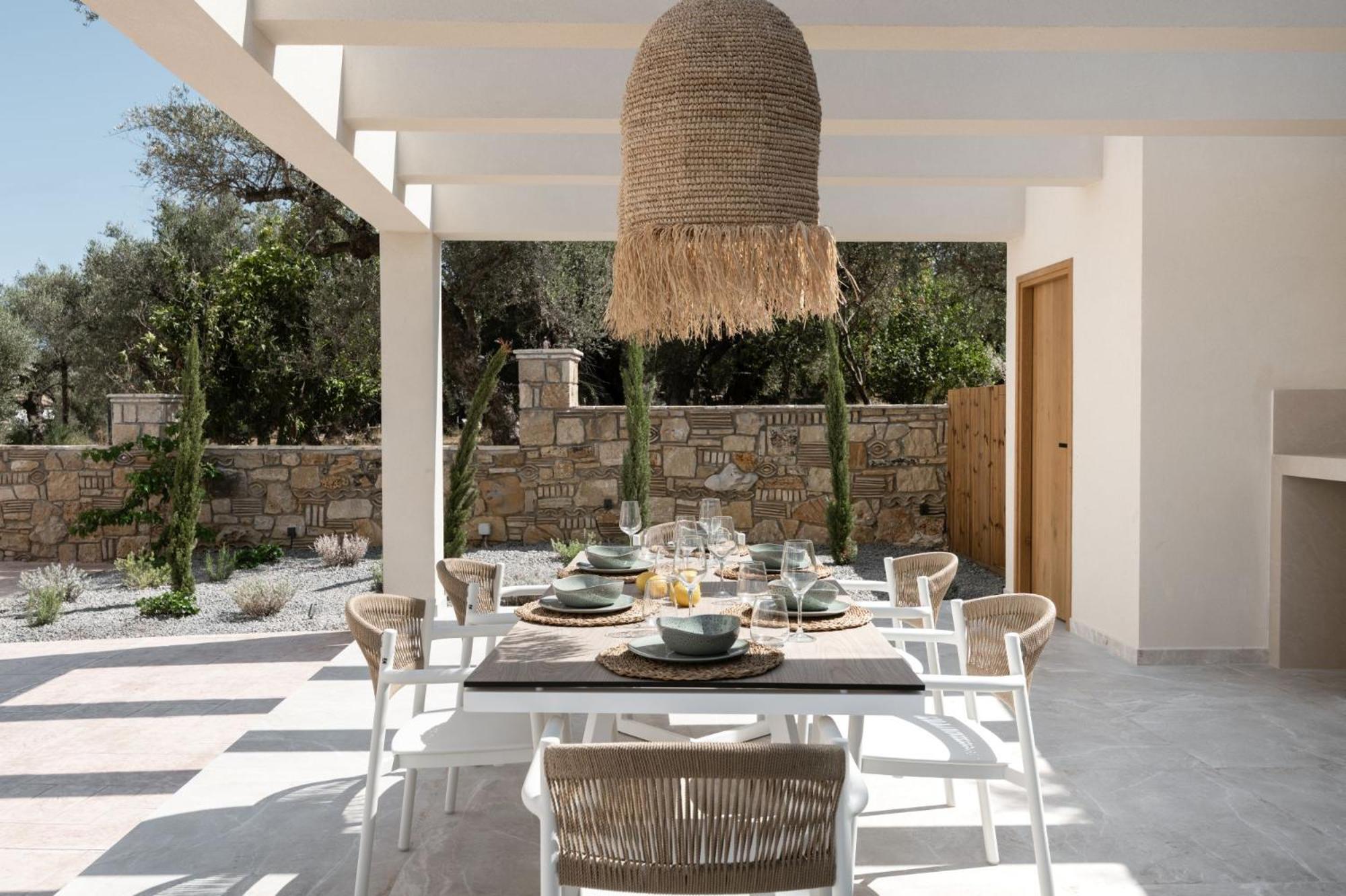 Gioarde Luxury With Private Pool & Sea Views, By Zantewize וילה Akrotiri (Zakynthos)